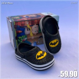 Babuche Yuupiii Batman Preta 2100-A