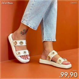 Sandália Akazzo Papete Enfeites Off White 2899T